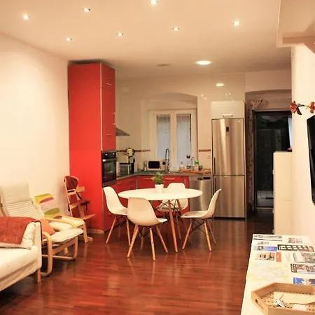 Jare Apartment *